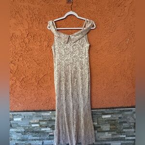 Elegant Beige Sleeveless Dress